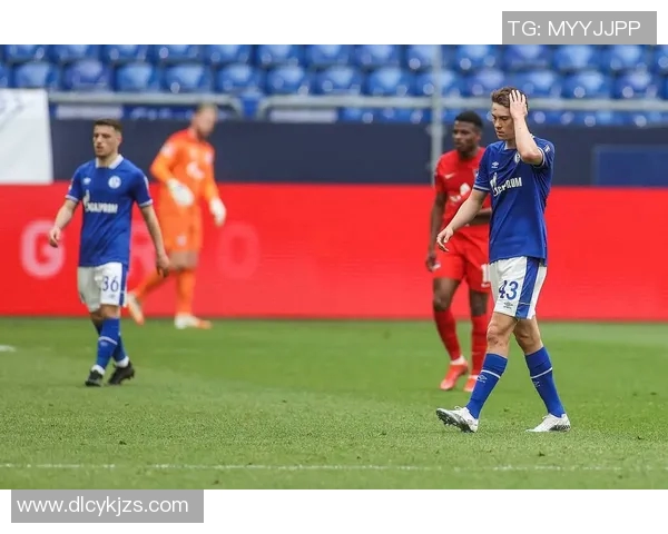 柏林赫塔主场惊险战平沃尔夫斯堡，积分榜上火力全开