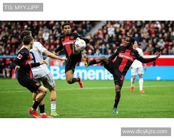 皇马轻取阿贾克斯晋级八强！梅开二度的贝尔掀翻对手防线，莫德里奇梅开神功保驾护航